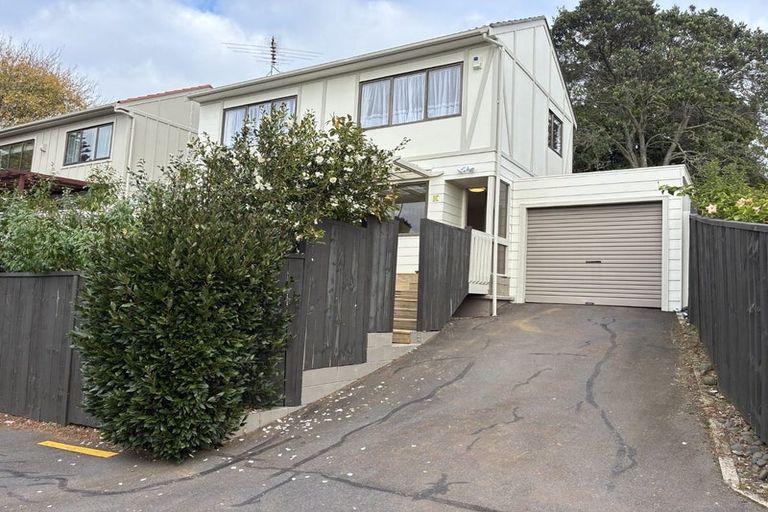 Photo of property in 11/15 Roseberry Avenue, Birkenhead, Auckland, 0626