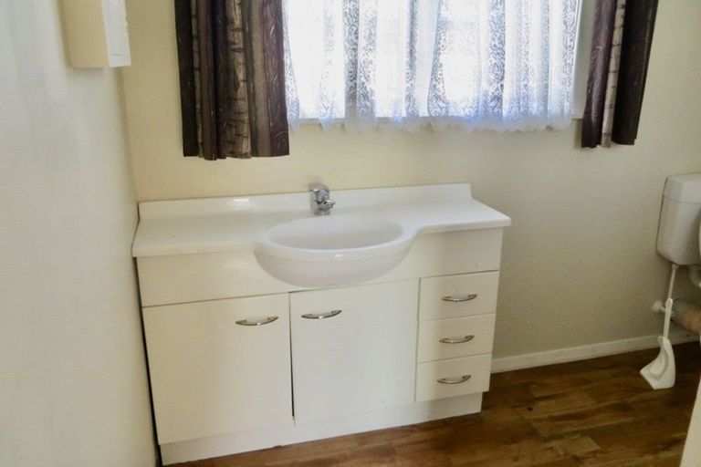 Photo of property in 45 Aroha View Avenue, Te Aroha, 3320