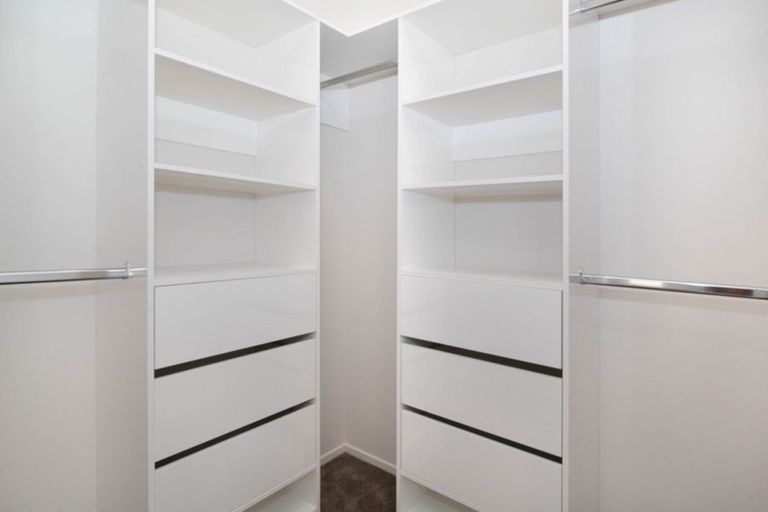 Photo of property in 8 Franheim Crescent, Orewa, 0931