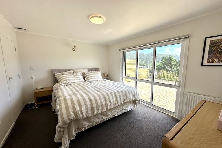 Photo of property in 24a Parklands Drive, Karori, Wellington, 6012