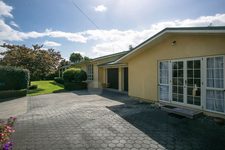 Photo of property in 52 Chaucer Street, Leamington, Cambridge, 3432