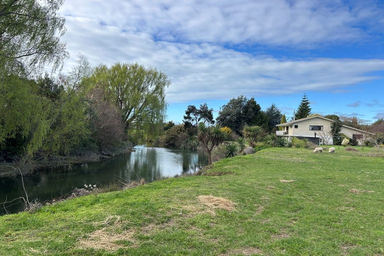 Photo of property in 99 Dillons Point Road, Islington, Blenheim, 7273