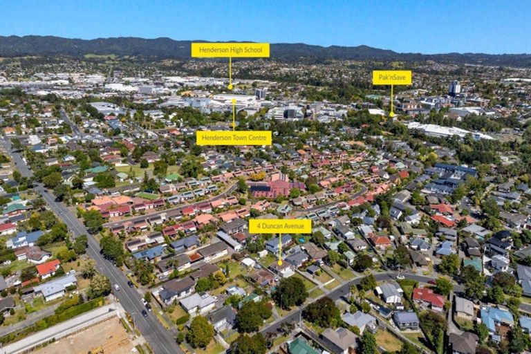 Photo of property in 4 Duncan Avenue, Te Atatu South, Auckland, 0610