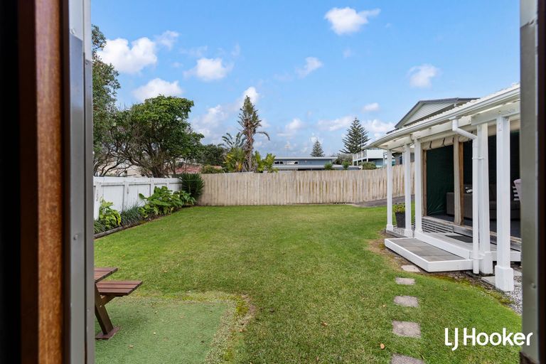 Photo of property in 183a Seaforth Road, Waihi Beach, 3611