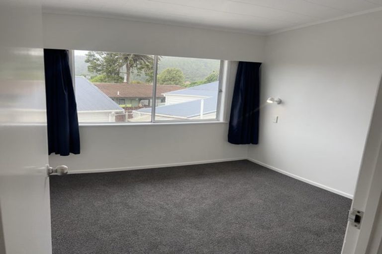 Photo of property in 17 Wolfe Street, Regent, Whangarei, 0112