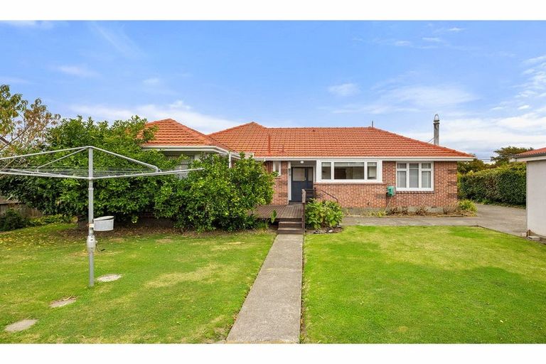 Photo of property in 20 Mavin Road, Hoon Hay, Christchurch, 8025