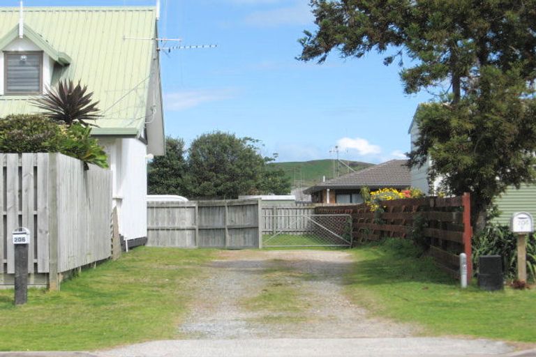 Photo of property in 206b Range Road, Papamoa Beach, Papamoa, 3118