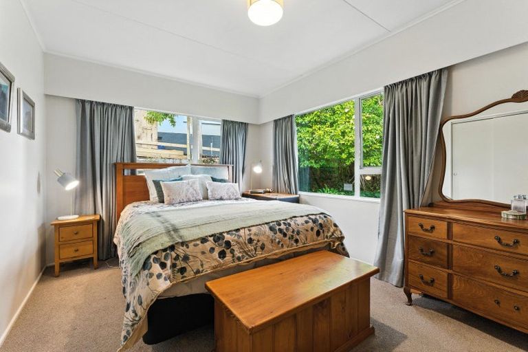 Photo of property in 32 Tararua Street, Pahiatua, 4910