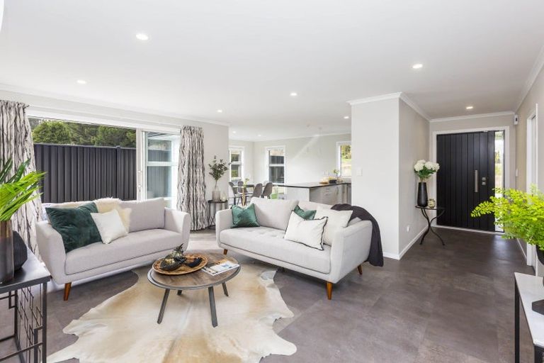 Photo of property in 22 Fenwick Crescent, Wallaceville, Upper Hutt, 5018