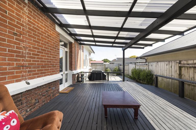 Photo of property in 53 Limbrick Street, Terrace End, Palmerston North, 4410