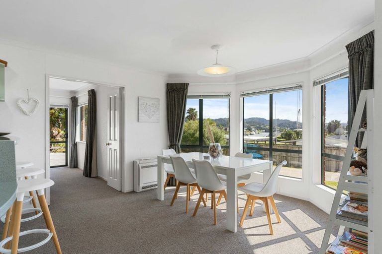 Photo of property in 338 Waterways Parade, Pauanui, Hikuai, 3579