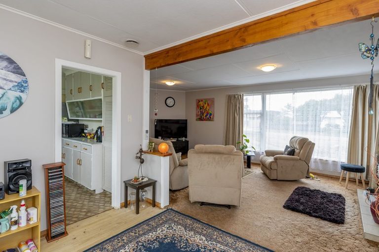 Photo of property in 69 Cook Street, Foxton, 4814