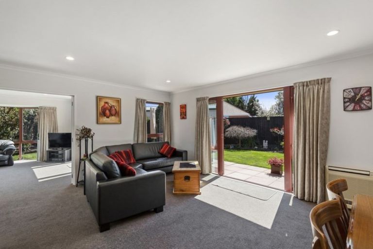 Photo of property in 16a Ambleside Drive, Burnside, Christchurch, 8053