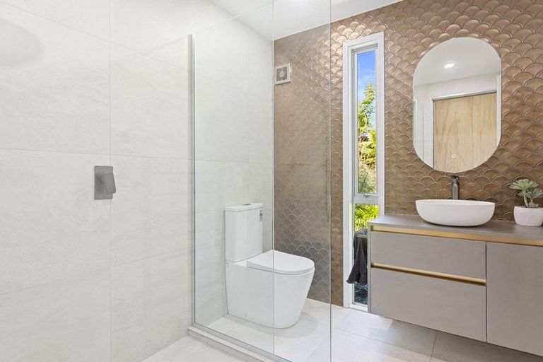 Photo of property in 76a Glandovey Road, Fendalton, Christchurch, 8052