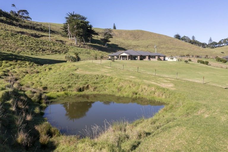 Photo of property in 203 Fletcher Road, Waimauku, 0881