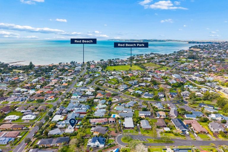 Photo of property in 52b Bay Street, Red Beach, 0932