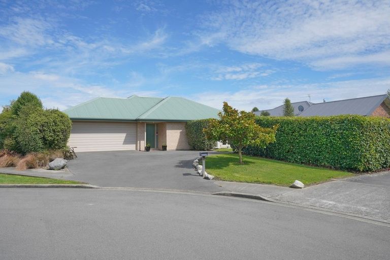 Photo of property in 102 Charles Street, Rangiora, 7400