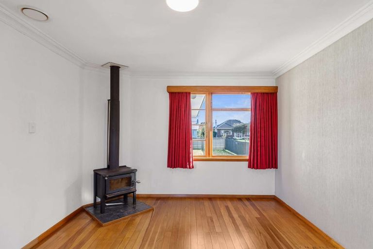 Photo of property in 36 Bowen Street, Levin, 5510