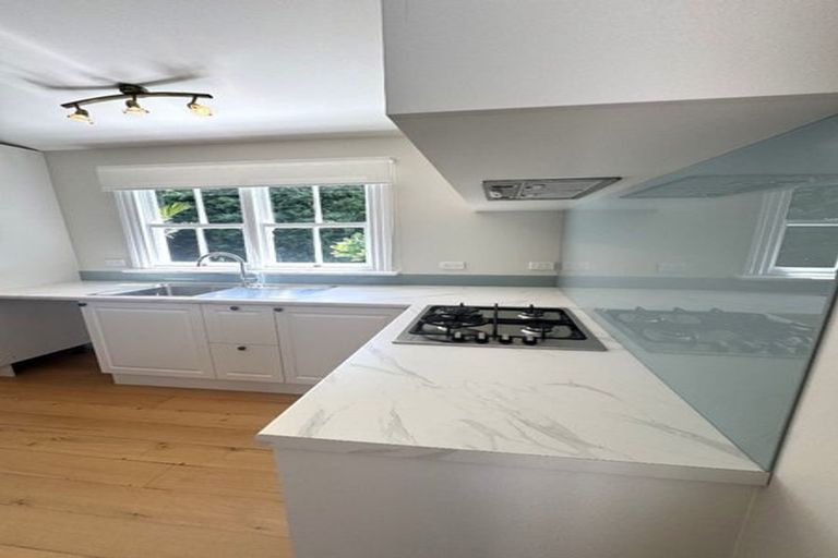 Photo of property in 36 James Mackie Road, Helensville, 0875