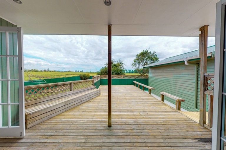 Photo of property in 11 Orchard East Road, Ngatea, 3503