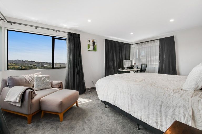 Photo of property in 4 Tendril Court