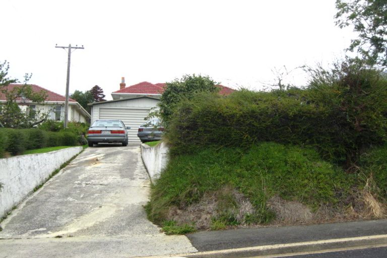 Photo of property in 15 Centennial Road, Fairfield, Dunedin, 9018