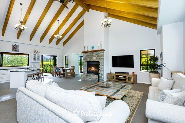 Photo of property in 32e Kaitoke Loop, Kaitoke, Upper Hutt, 5018