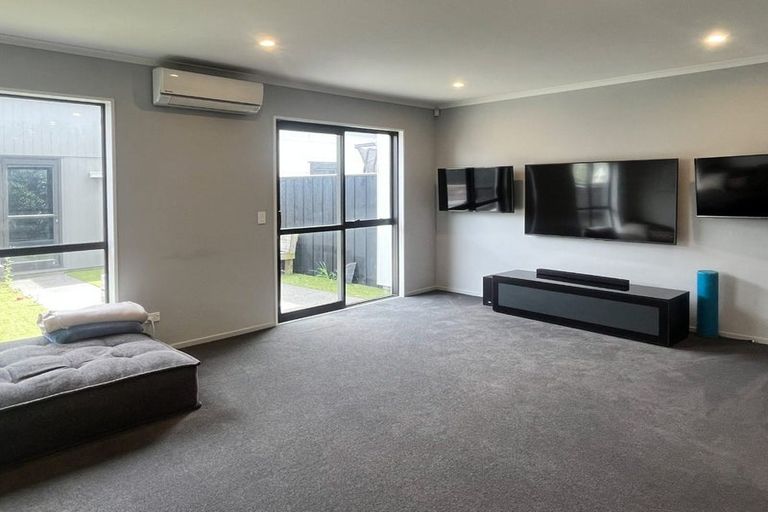 Photo of property in 42 Tippet Crescent, Wigram, Christchurch, 8025