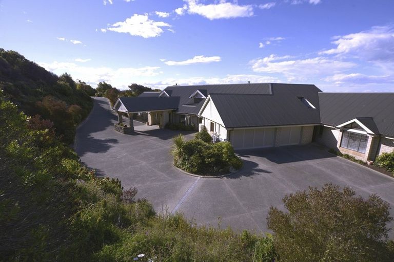 Photo of property in 199 Glenstrae Road, Redcliffs, Christchurch, 8081