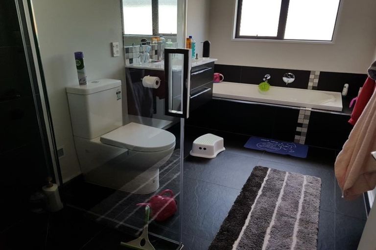 Photo of property in 93 Whincops Road, Halswell, Christchurch, 8025