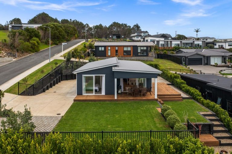 Photo of property in 39 Jordan Street, Mangawhai Heads, Mangawhai, 0505