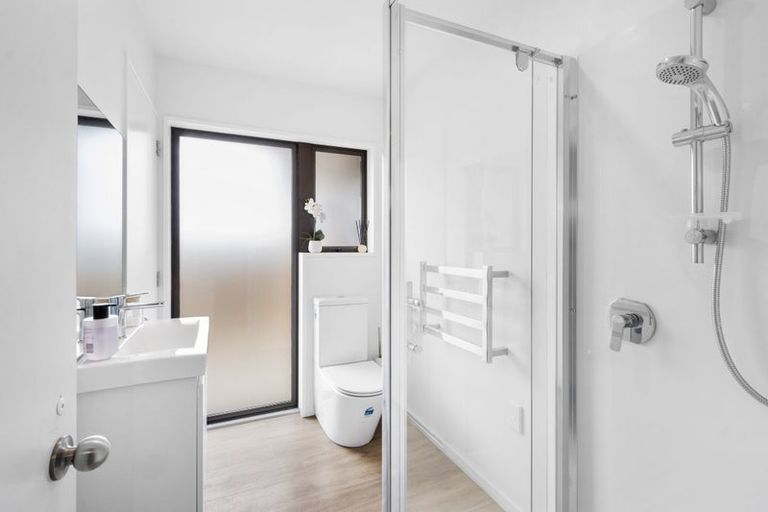 Photo of property in 2/71 Shirley Road, Shirley, Christchurch, 8013