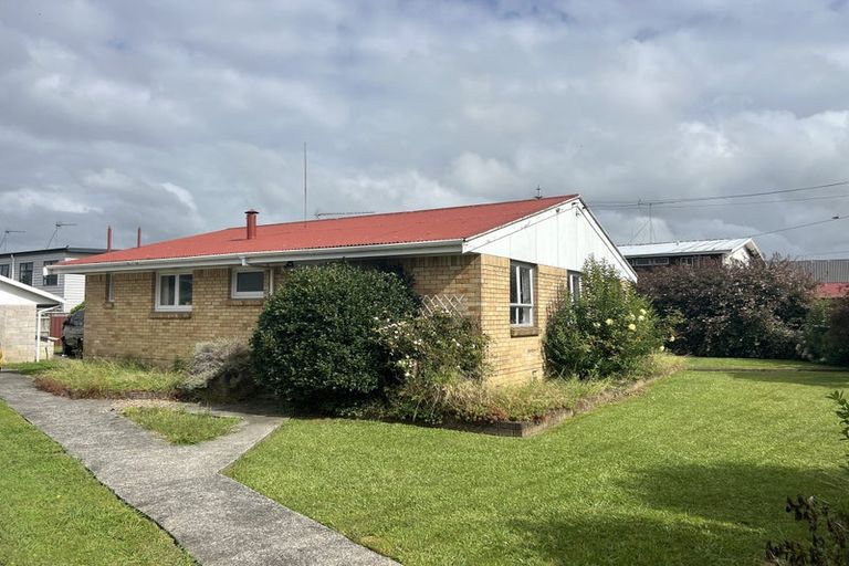 Photo of property in 13 Tralee Place, Hillcrest, Hamilton, 3216