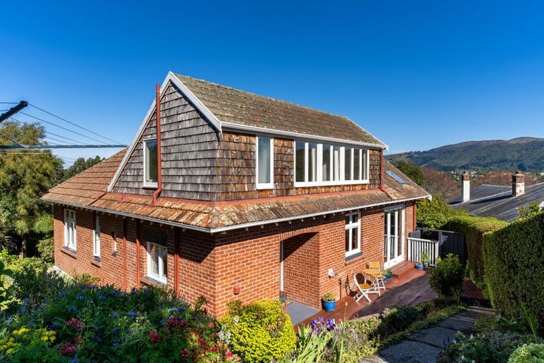 Photo of property in 36 Grandview Crescent, Opoho, Dunedin, 9010