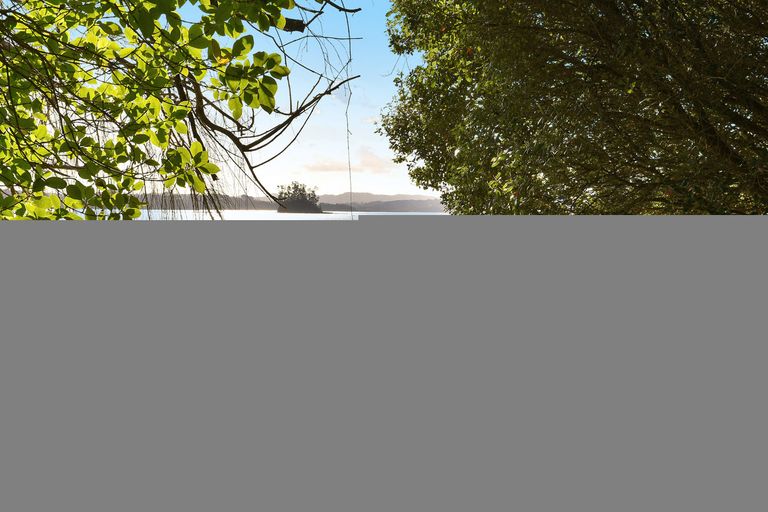 Photo of property in 103 Ridge Road, Howick, Auckland, 2014