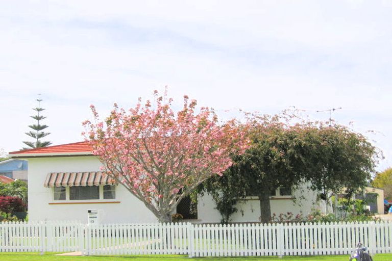 Photo of property in 13 Pine Street, Mangapapa, Gisborne, 4010