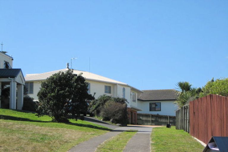 Photo of property in 14 Captains Cove, Coastlands, Whakatane, 3120