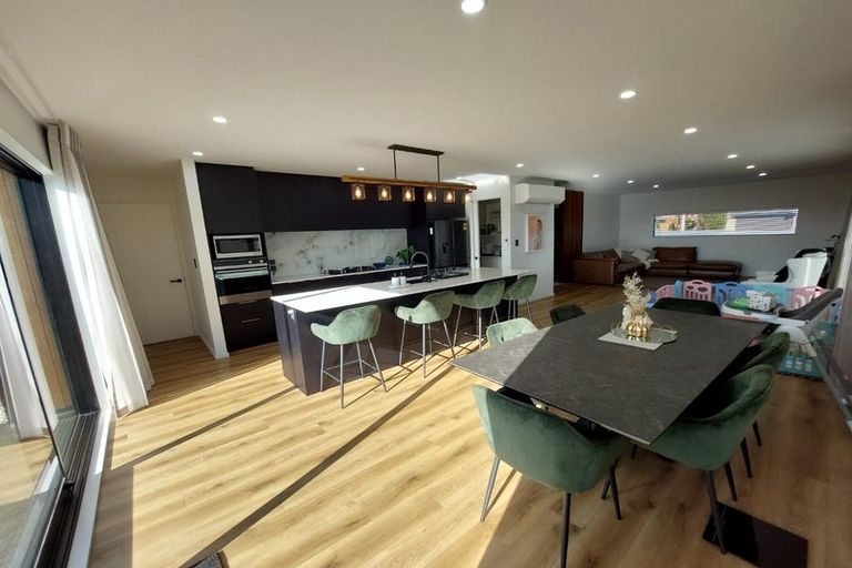 Photo of property in 328 Halswell Junction Road, Halswell, Christchurch, 8025