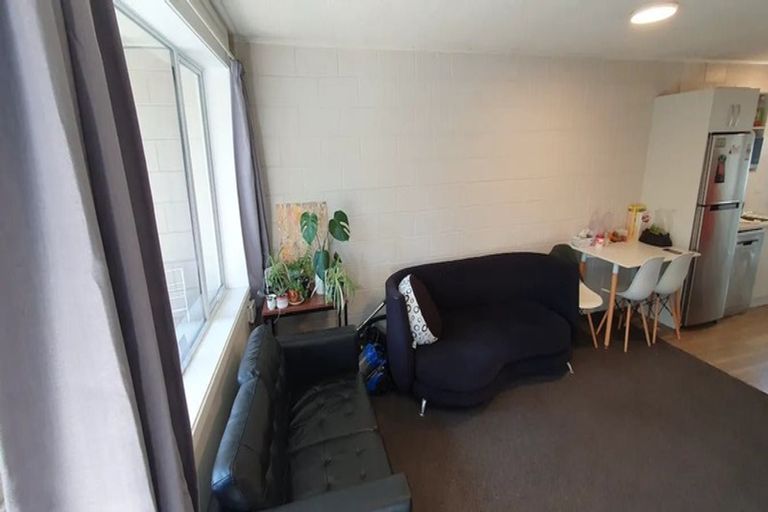 Photo of property in 6/13 Newnham Terrace, Upper Riccarton, Christchurch, 8041