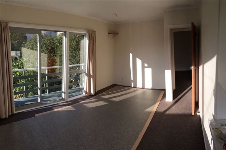 Photo of property in 1/90 Helston Road, Paparangi, Wellington, 6037