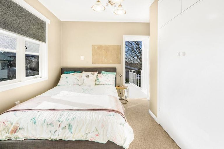 Photo of property in 67 Forest Lake Road, Forest Lake, Hamilton, 3200