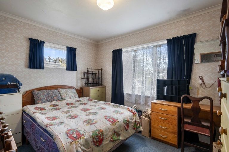 Photo of property in 22 Heather Street, Levin, 5510