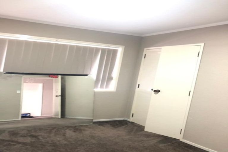 Photo of property in 6 Suwyn Place, Weymouth, Auckland, 2103