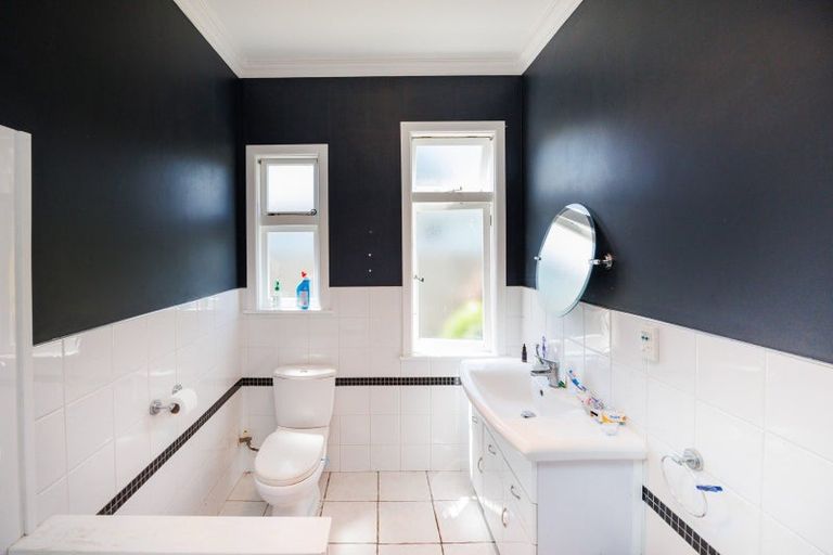 Photo of property in 859 Main Street, Roslyn, Palmerston North, 4414