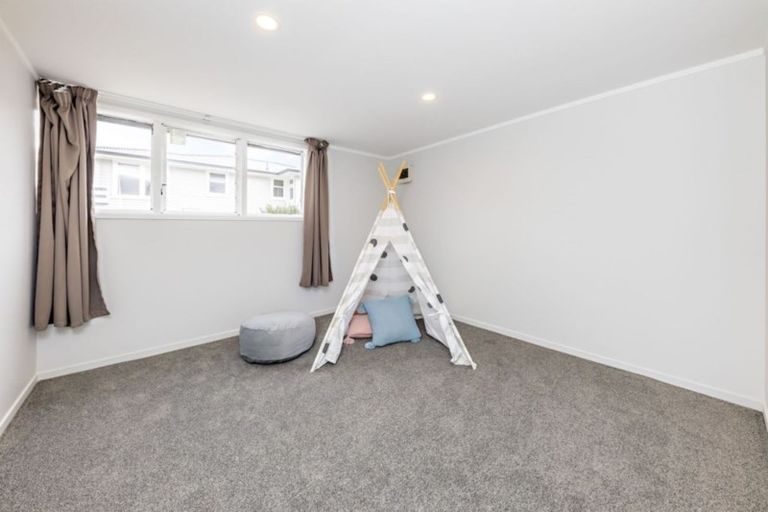 Photo of property in 21 Gilbert Road, Otara, Auckland, 2023