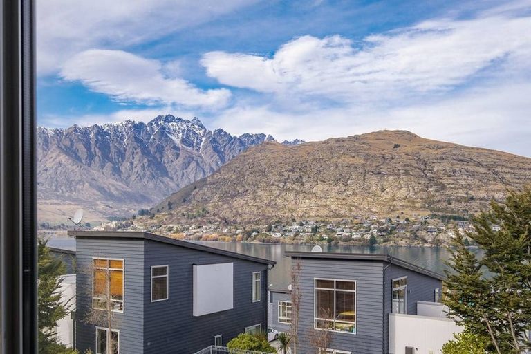 Photo of property in Greenstone Terraces, 13/716 Frankton Road, Queenstown, 9300