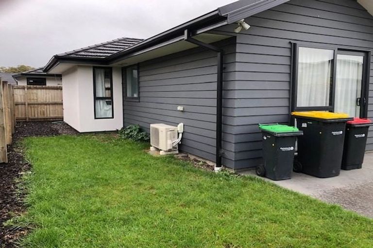 Photo of property in 150 Awatea Road, Wigram, Christchurch, 8025