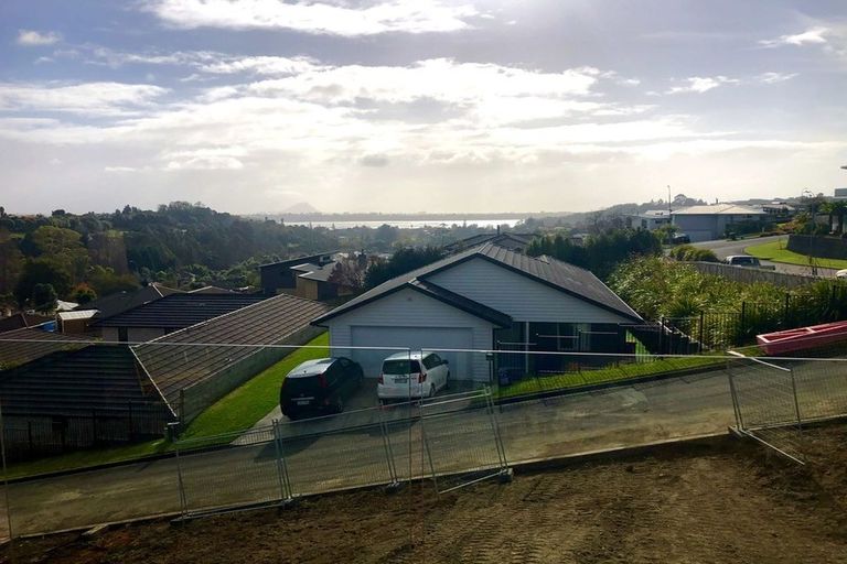 Photo of property in 6 Greenvale Place, Welcome Bay, Tauranga, 3112