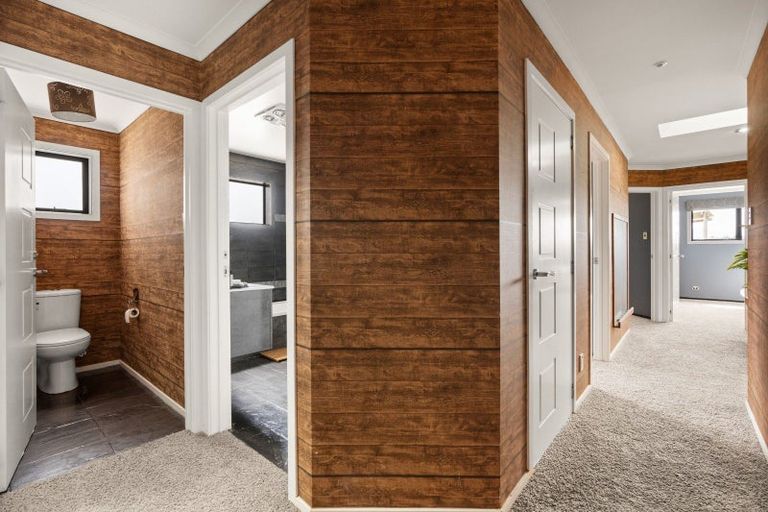 Photo of property in 25 Tunnel Beach Road, Blackhead, Dunedin, 9076