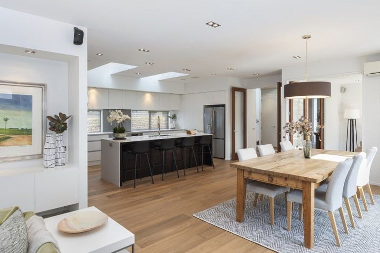 Photo of property in 26 Hartley Avenue, Strowan, Christchurch, 8052